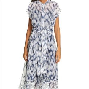 Meghan Markle Club Monaco Dress!